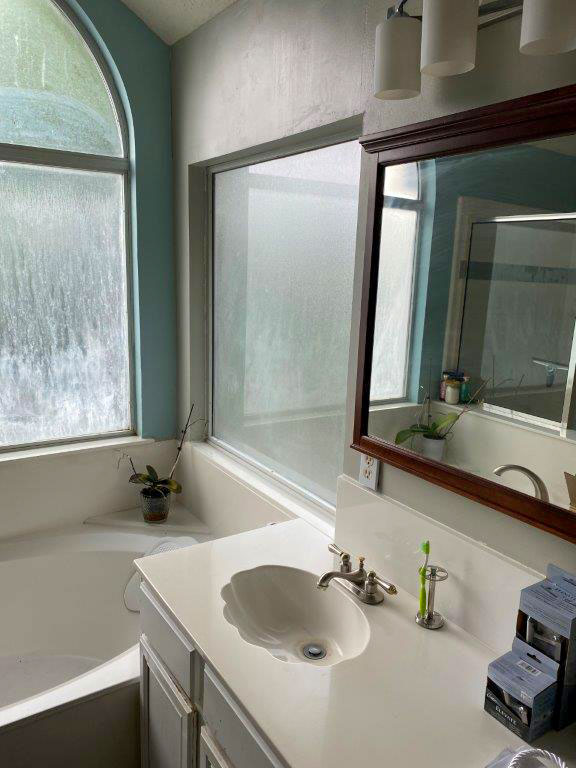 Before master bathroom remodel Oakland Heights San Antonio TX