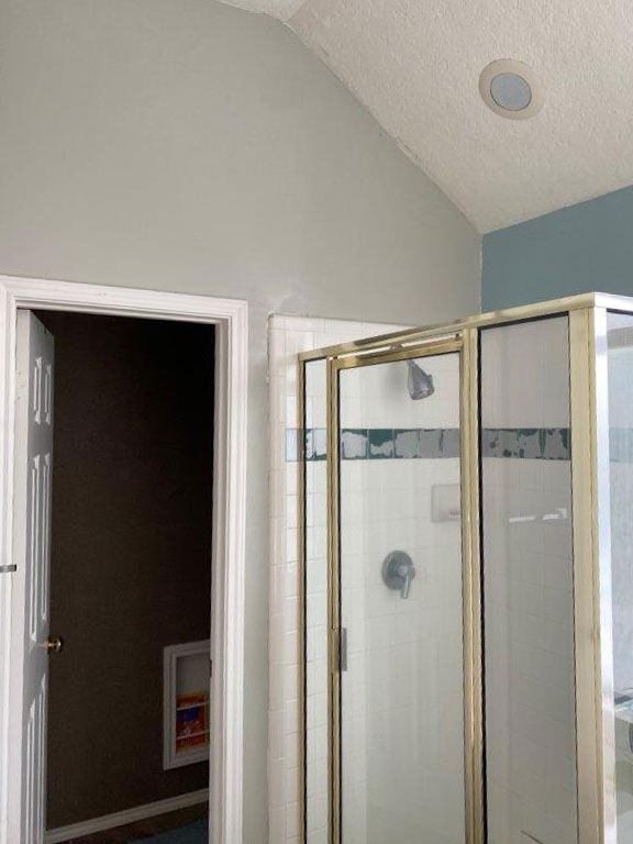 Before bathroom remodel Oakland Heights San Antonio TX wide angle