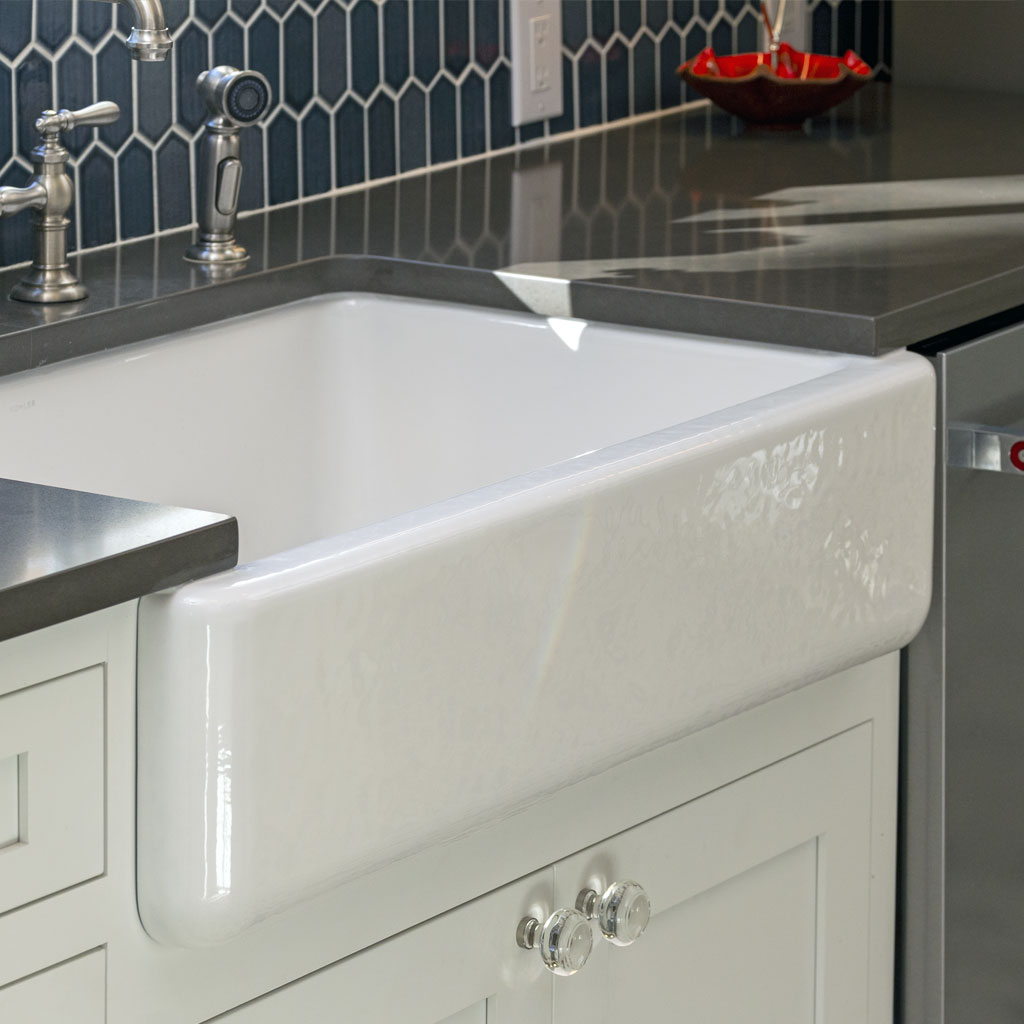 White undermount ceramic barn sink San Antonio kitchen renovation